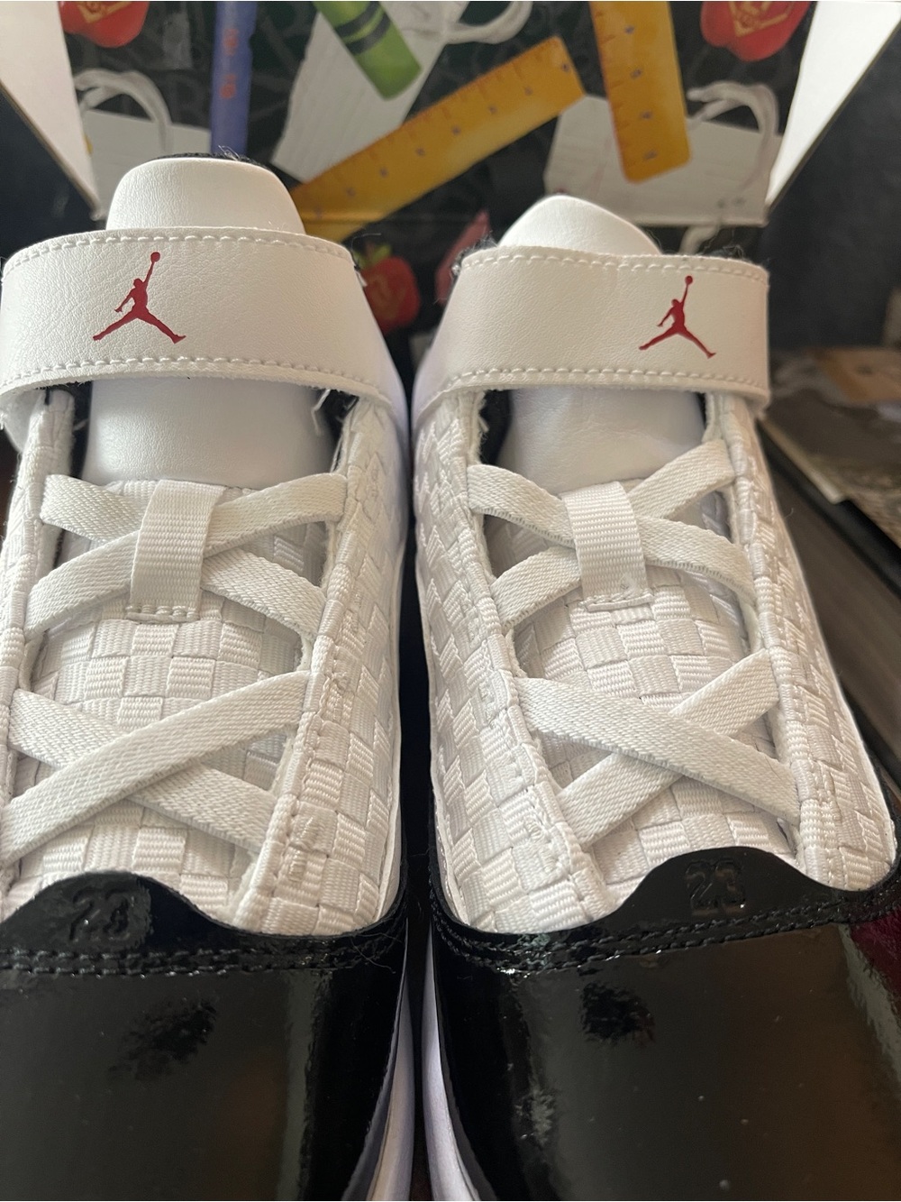 Boys size 1 Jordan Max Aura 2 New - Picture 5 of 6